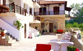 Avra Hotel